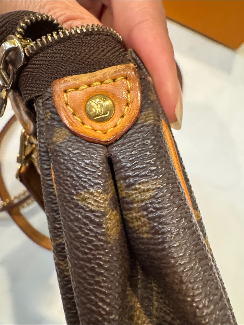 Authentic Louis Vuitton Eva Monogram Canvas Crossbody Bag - Picture 12 of 13